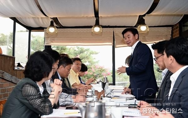 북부도의원간담회2(24일 경춘권).JPG