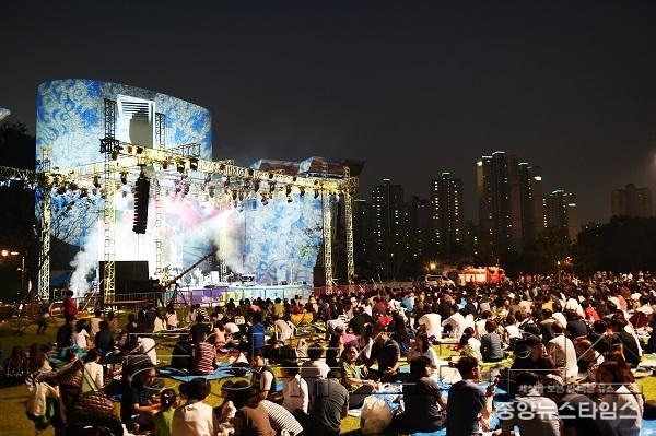 9월, 수원에서 _문화의 향연_ 펼쳐진다_자료사진2)수원재즈페시티벌(2016).JPG