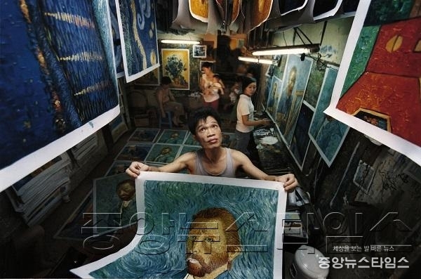 4.반 고흐 인 차이나 포스터.jpg