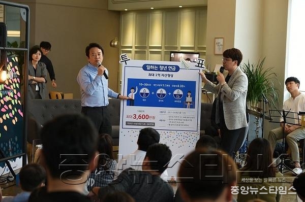 일자리카페 개소4.JPG