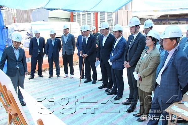 도시위 현장방문-3.jpg