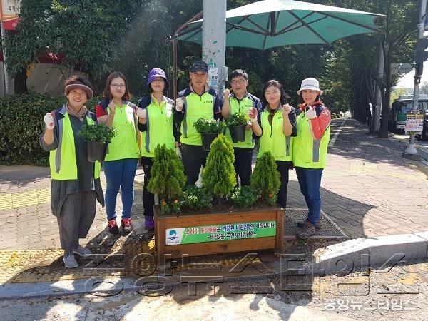 9-15-4 비전2동 가을꽃 식재.jpg