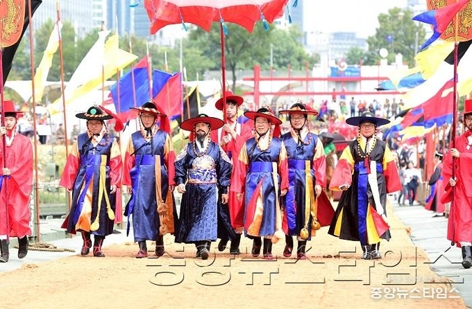 1-1. 정조효문화제 서울 배다리 시도식.jpg