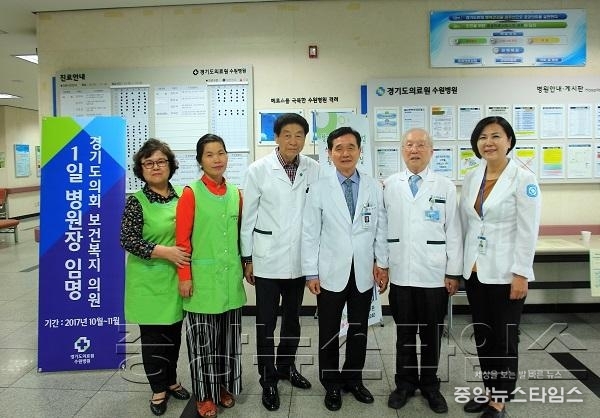 171011_보도자료_보건복지위 공공병원 1일병원장 체험2.JPG