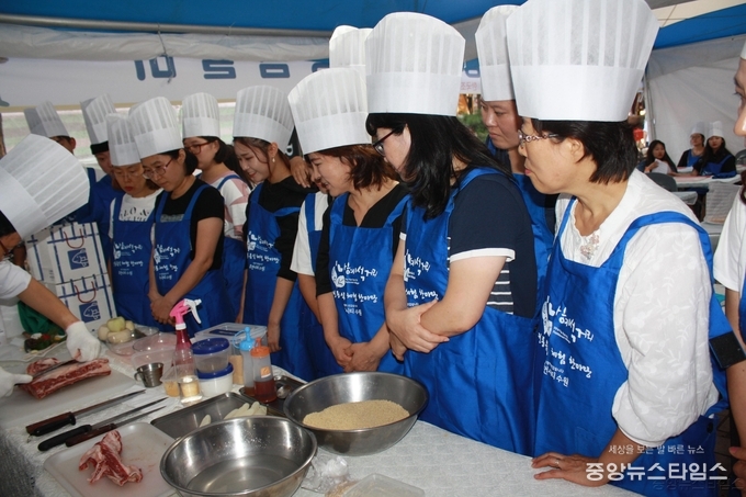 수원시, 13-14일 _나혜석거리 맛울림 축제_ 개최_2.JPG