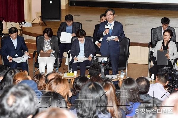 마을과 학교, 지속적 소통·협력체계 구축해 미래세대 건강한 성장 이끌어야“_1.jpg