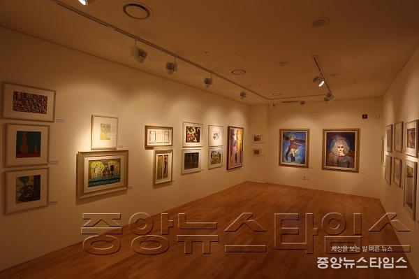 2.미술제 사진 1.JPG