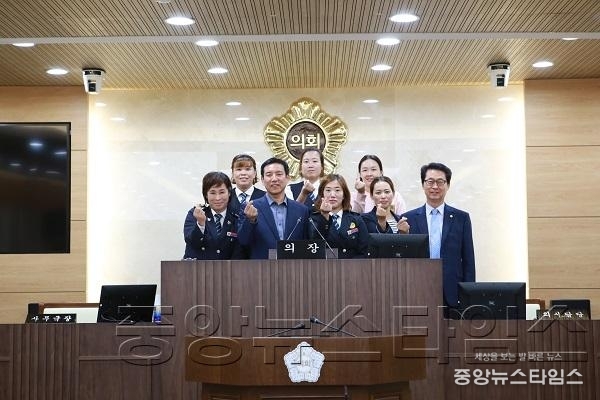 10-18-3 어머니폴리스 연합단 평택시의회 방문.JPG