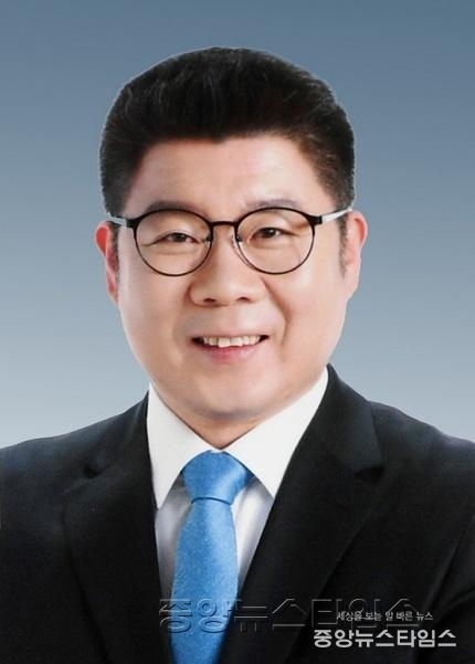 최승원 도의원.jpg