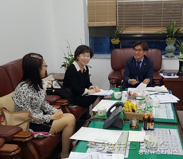 181005_정희시 위원장, 간호조무사 처우개선.jpg