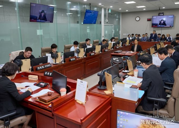 경기도의회 교육행정위원회, 출범 1주년 성과와 비전 공유