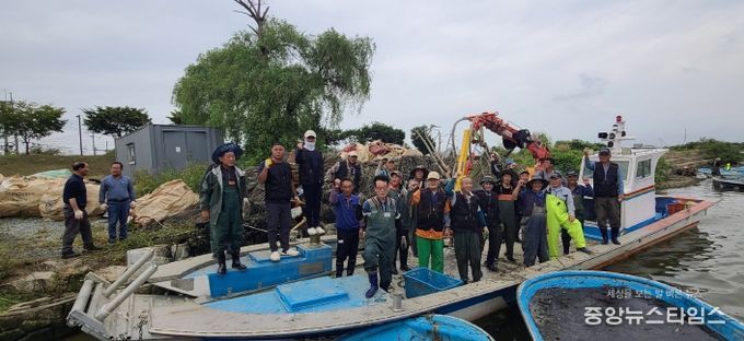 평택호 내수면어업계, 평택호 폐그물 수거 등 환경정화 활동