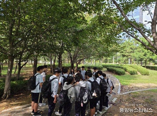 생태시민교육프로그램 ‘걷기와 쓰기, 생태의 만남’ 운영