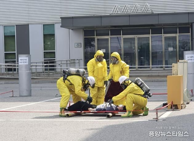 9월 30일 제일약품(주)에서 열린 유해화학물질 누출사고 대응 합동 소방훈련 모습