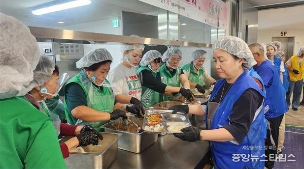 남동구 자원봉사센터, 참 좋은 사랑의 밥차 무료급식 봉사