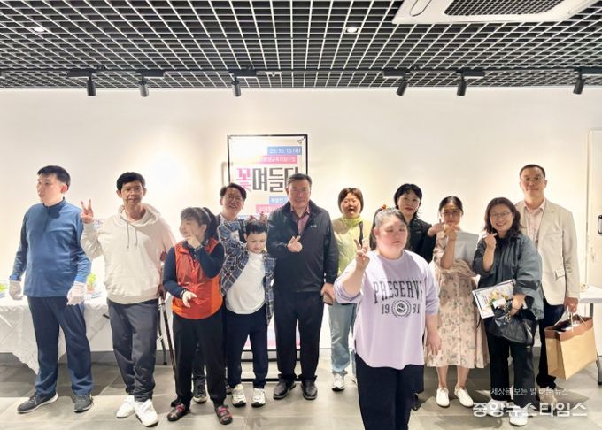 남양주시장애인복지관 주간보호센터&성인주간보호센터, 장애인 평생학습 작품전시회‘꽃내음, 흙내음, 공예展’성료