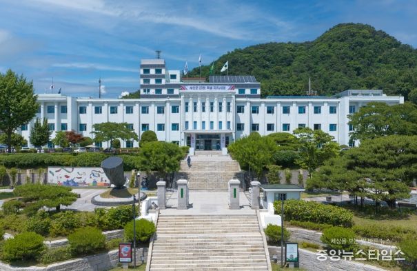 강원도청 전경