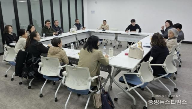 군포시진로교육협력센터, '2025년 직업인특강' 운영평가회 개최