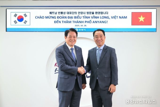 최대호 안양시장, 루꽝응어이 베트남 빈롱성 인민위원회 위원장 접견