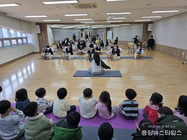 성남행복누리센터, 성남시 장애인 ‘평생학습도시’ 지원사업 Do Dream(두드림) 국악 발표회 공연 진행