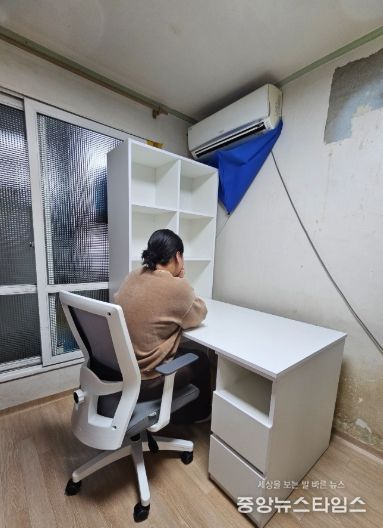 진건읍, 열악한 학습환경 아동·청소년 위해 책상 세트 지원