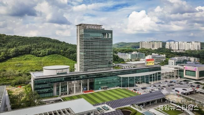 용인특례시청사 전경