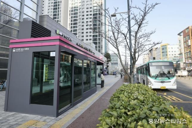의왕시, 스마트버스정류장 성공적 운영