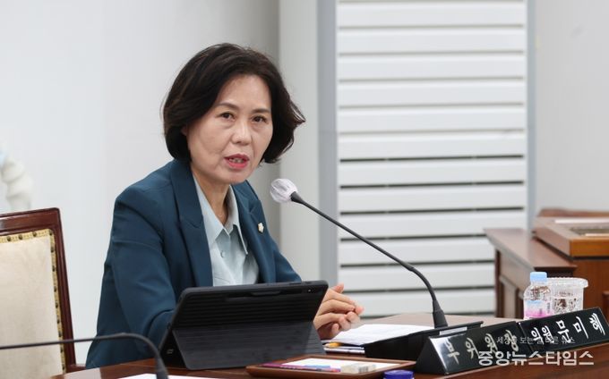 계양구의회 문미혜 의원, 인천광역시 계양구 영유아 보육 조례 일부개정조례안 통과