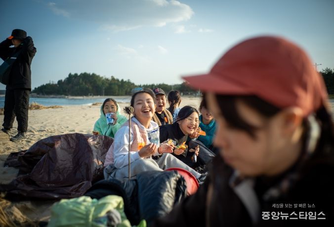 '더 놀다가' 운영