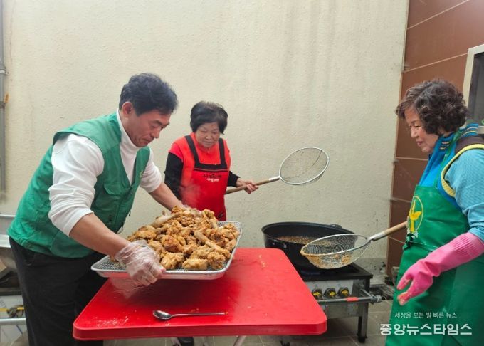 수원시 권선구 구운동 새마을부녀회, 12월 사랑의 반찬 나눔 실시