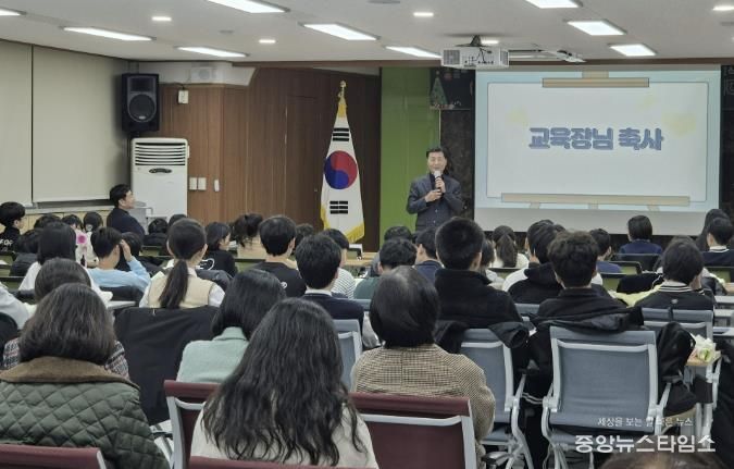 경기도여주교육지원청 부설 영재교육원, 수료식 성료