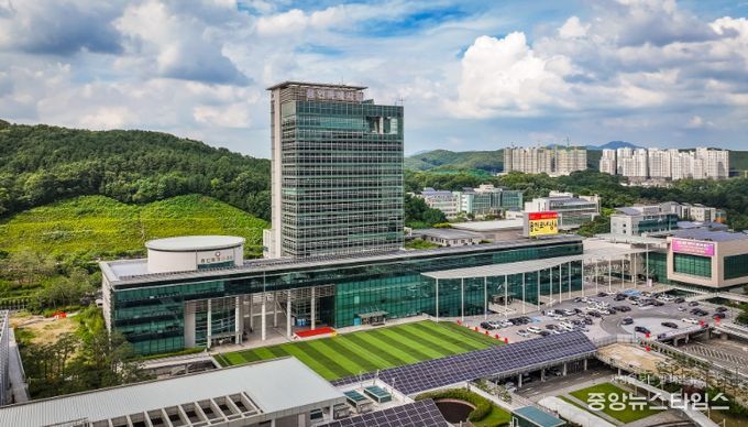 용인특례시청 전경