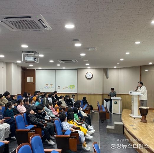 태백시, 지역 명사와 함께한 진로 특강 성황리 개최