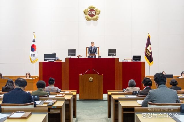 성남시의회, 제308회 임시회 개회