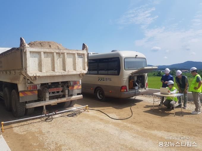 경기도, 지난해 건설 자재 품질시험 789건 수행…부실시공 예방 등 기여