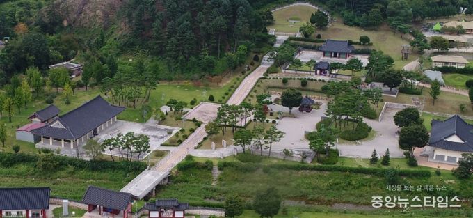 춘천 의암류인석기념관 보행로 정비