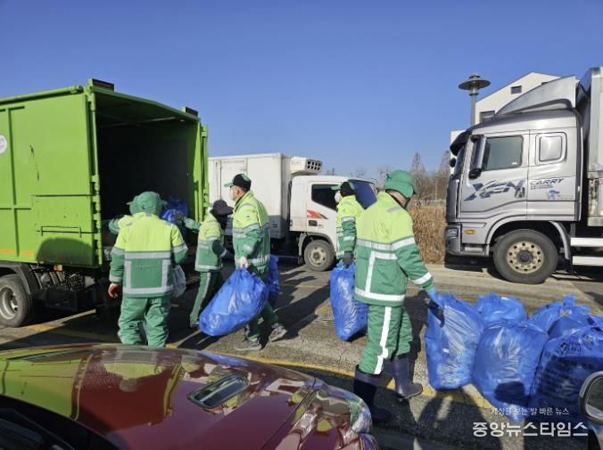 수원시 권선구, 한림도서관 주변 합동대청소 실시