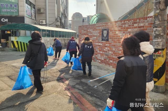 수원시 장안구 송죽동, 설 연휴 맞아 관내 대청소 실시
