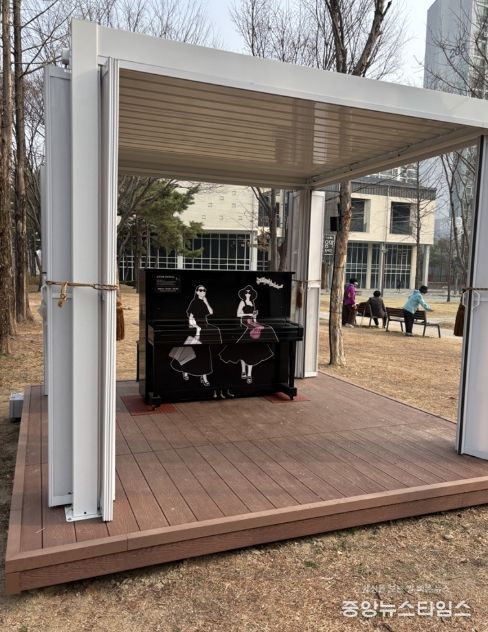 의정부시, 오래된 피아노 음악정원 속 ‘공유 피아노’로 재탄생